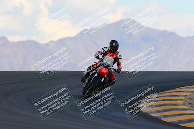 media/Oct-03-2022-Moto Forza (Mon) [[5f077a3730]]/Beginner Group/Session 5 (Turn 12)/